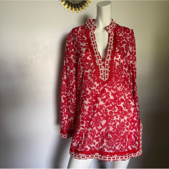 Tory Burch Tops - Tory burch women’s top Size 10